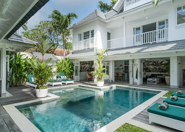 Villa Luxury 8br Walk To Double Six Seminyak