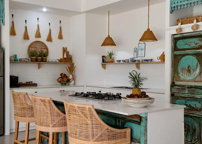 Luxury 8br Walk To Double Six Villa Seminyak