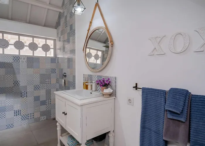 Luxury 8br Walk To Double Six Villa Seminyak